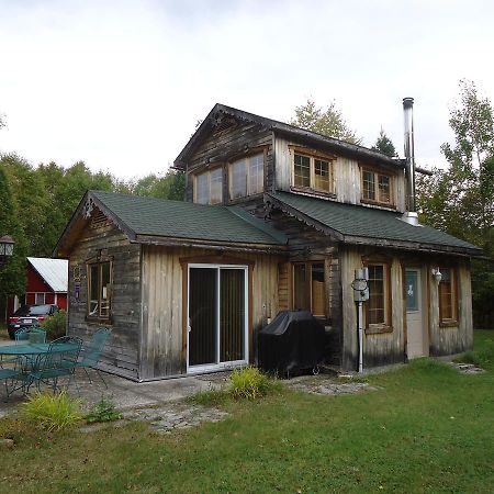 Chalet Saint-Thomas LʼAnse-Saint-Jean エクステリア 写真